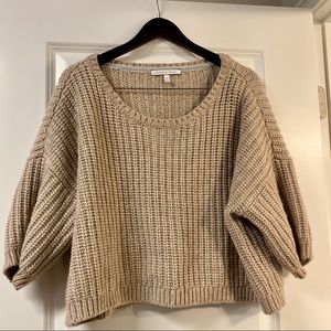 Chunky Knit crop sweater.